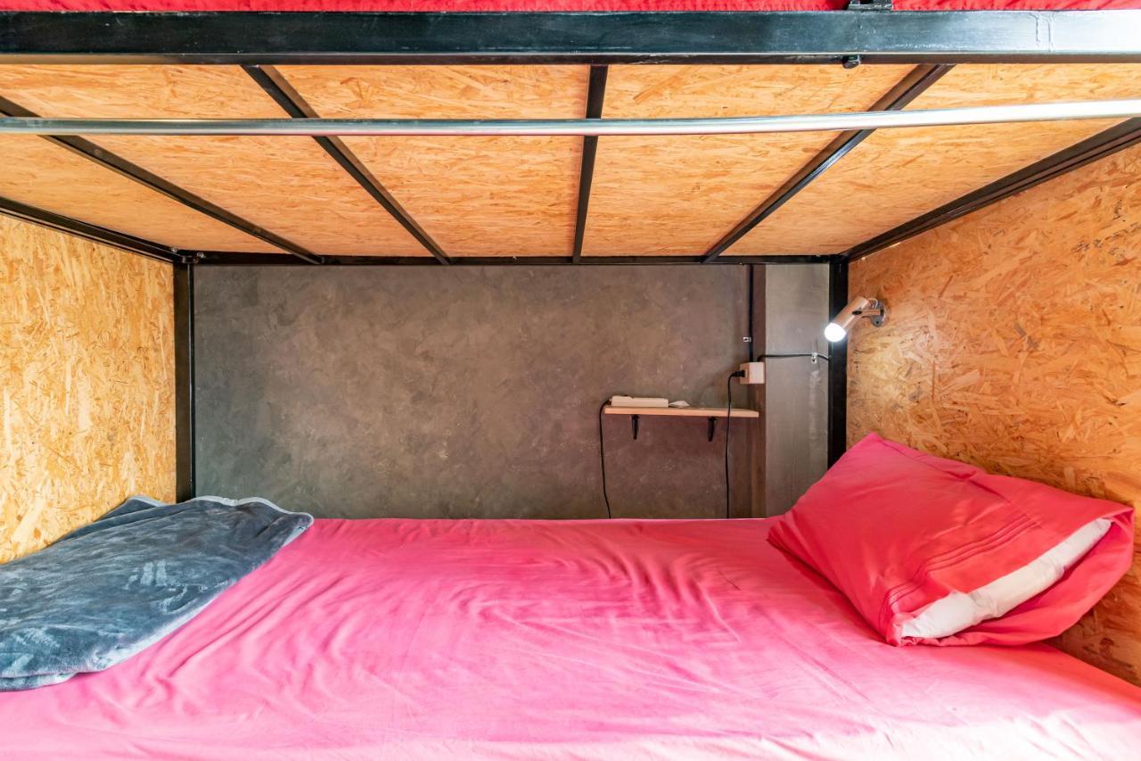 The Beds Ever Hostel (Adults Only) Bangkok Exterior foto
